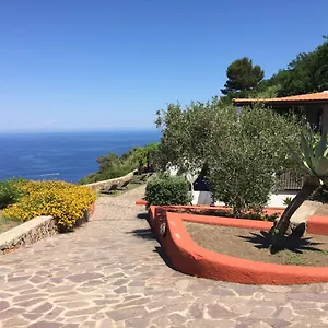 casa-marta-lipari.sicilyhotelsitaly.net/